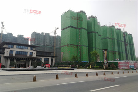 明城园地税小区3室2厅1卫118㎡